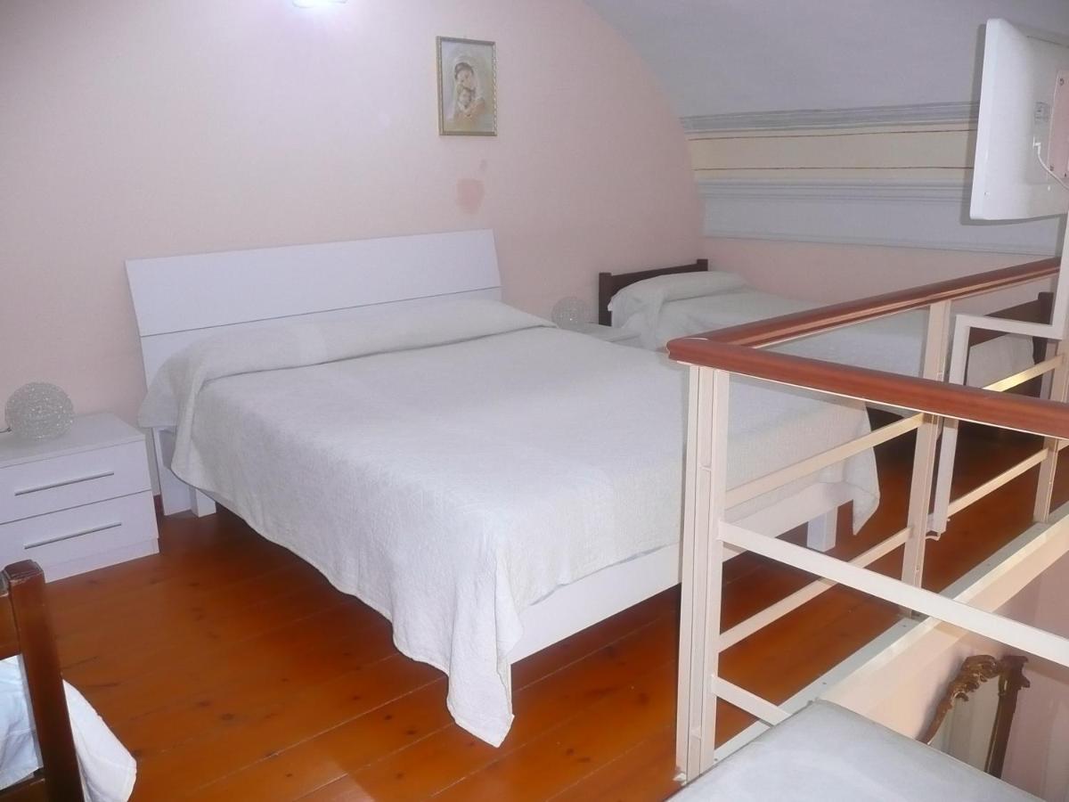 I Papiri Bed & Breakfast Ercolano Eksteriør bilde